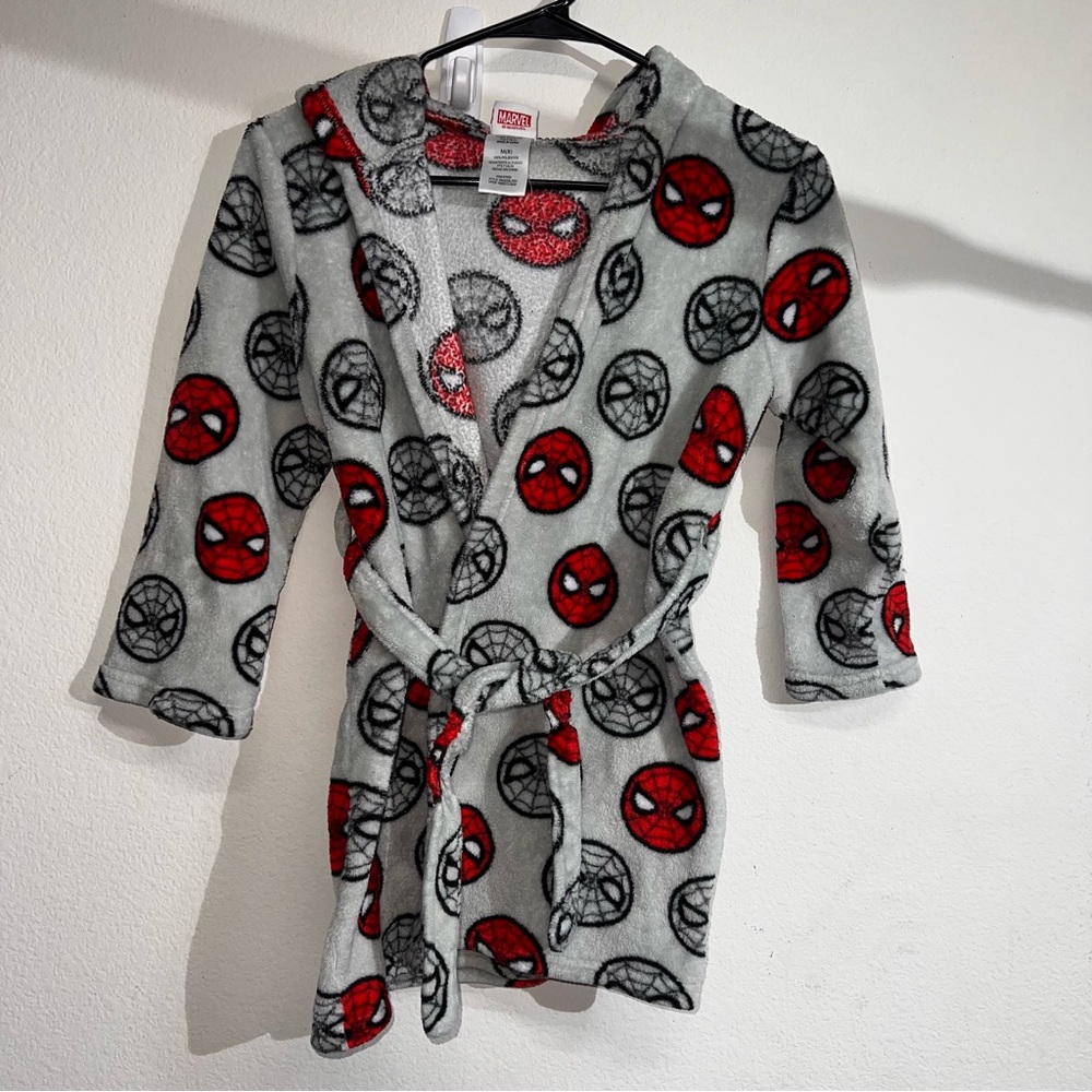 Marvel Spiderman Robe Kids Grey Red Fleece Soft Belted Hooded Size 8 Cozy Boys‎